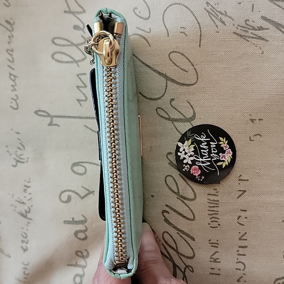 Kate Spade Mini card/coin holder - Picture 5 of 8